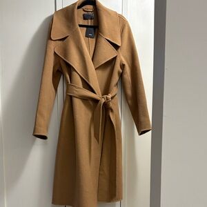 Rudsak Stylish camel. Belted Coat